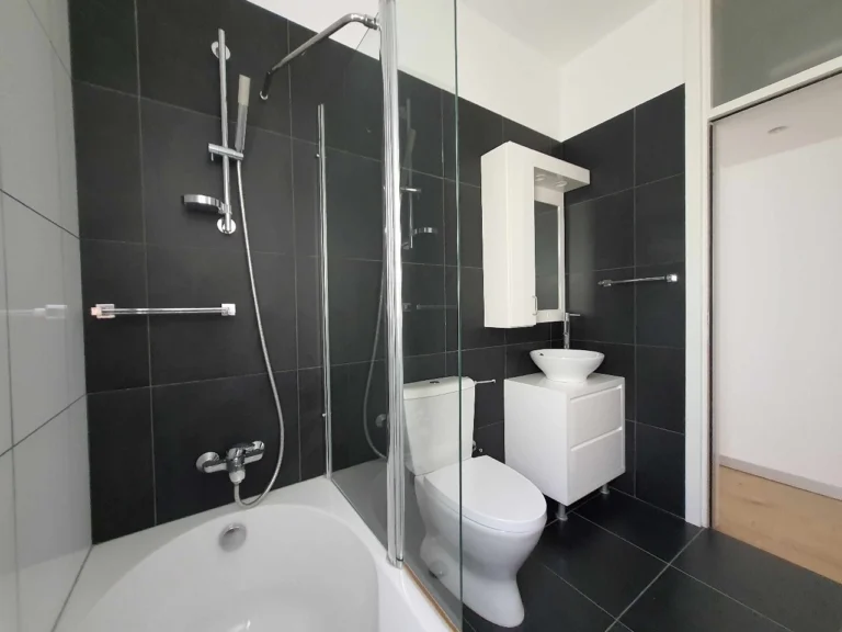 Квартира с 3 спальнями в аренду в районе Лимассола