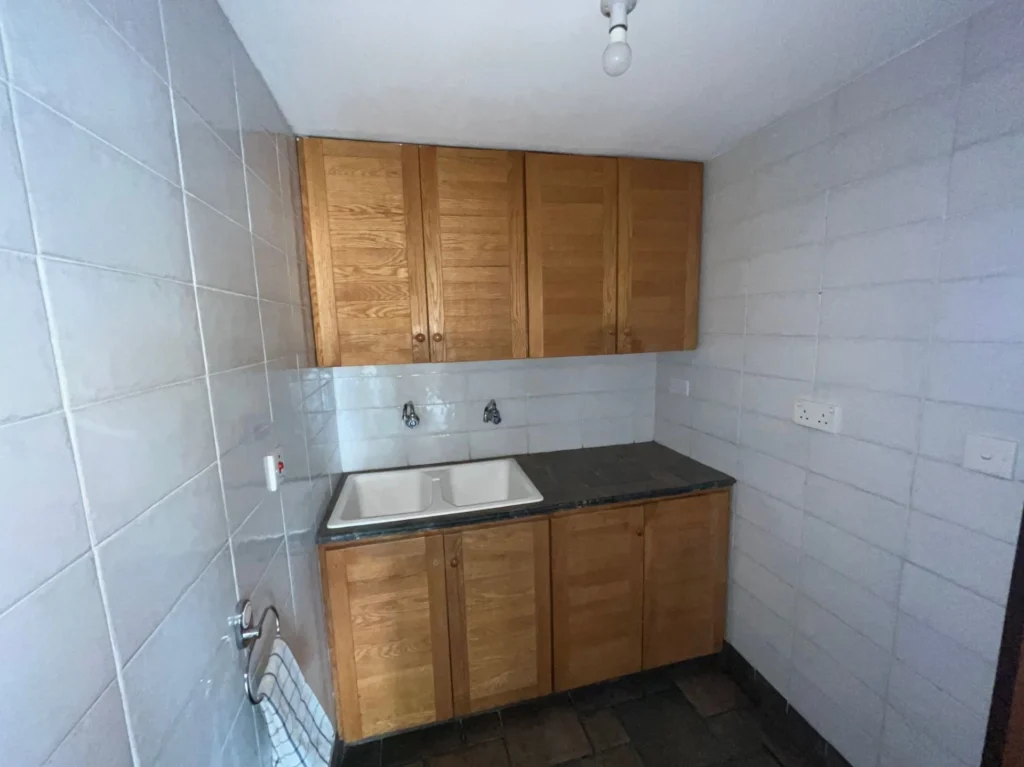 126m² Office for Sale in Limassol – Agia Zoni