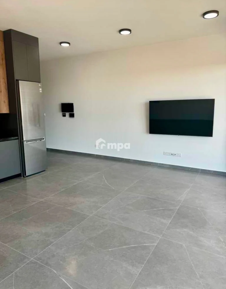 2 Bedroom Apartment for Rent in Lakatamia, Nicosia District
