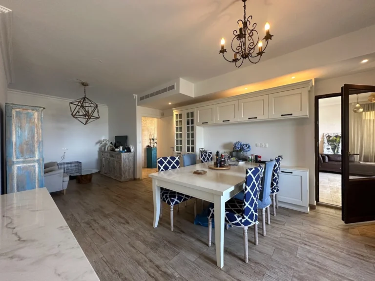 5 Bedroom House for Sale in Agios Tychonas, Limassol District