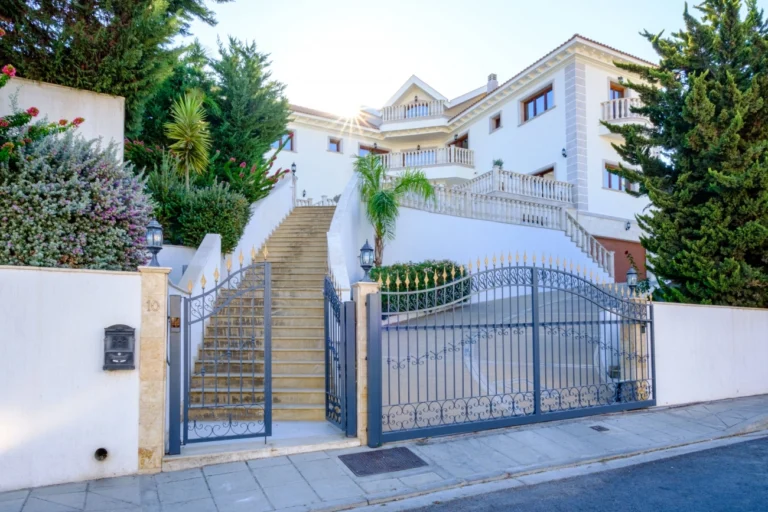 6+ Bedroom House for Sale in Mouttagiaka, Limassol District
