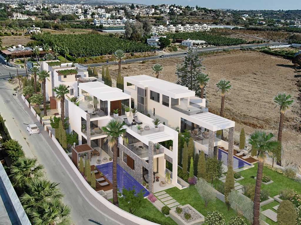 6+ Bedroom House for Sale in Kissonerga, Paphos District