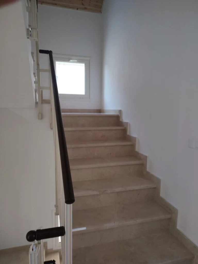 5 Bedroom House for Sale in Palodeia, Limassol District