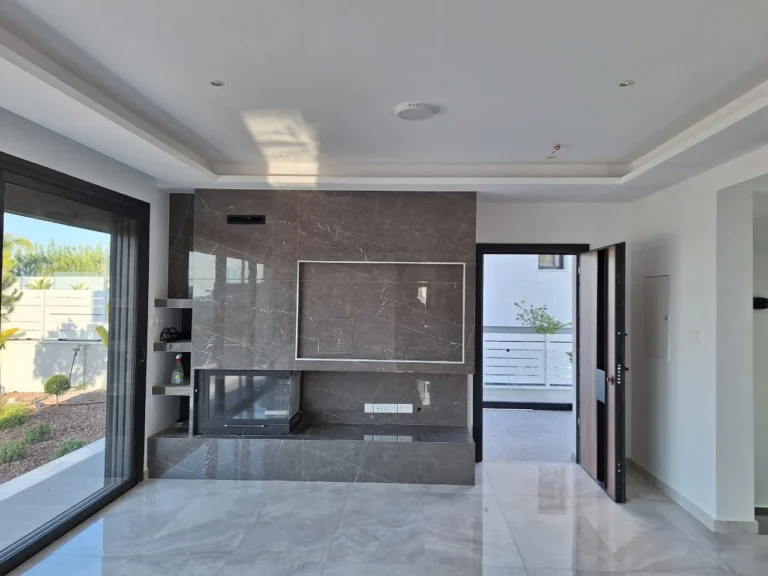 4 Bedroom House for Sale in Parekklisia, Limassol District