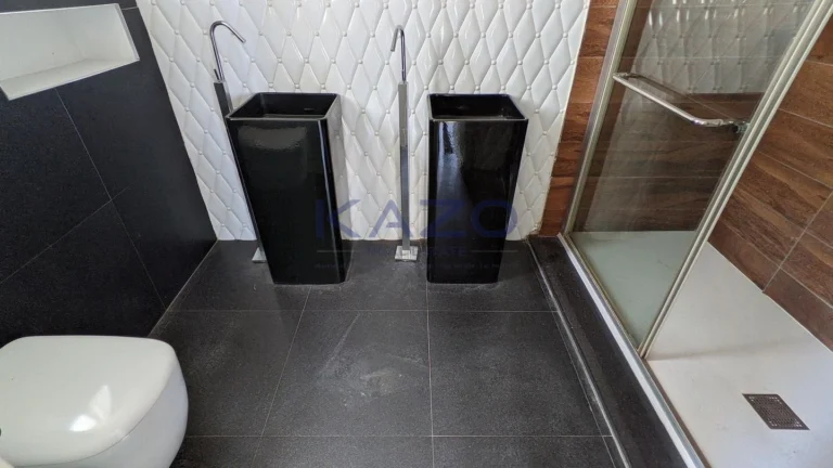 3 Bedroom Apartment for Sale in Engomi, Nicosia District
