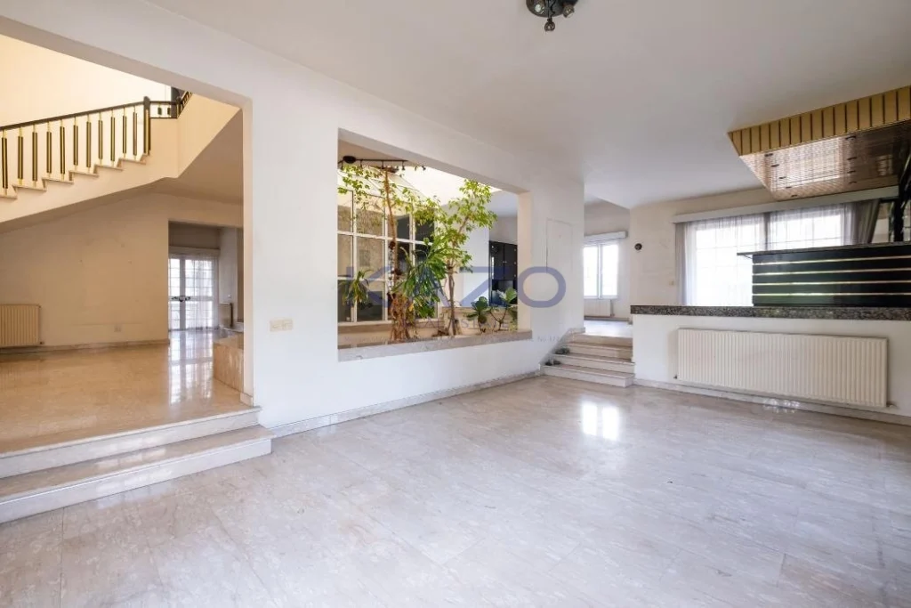 4 Bedroom House for Sale in Strovolos, Nicosia District
