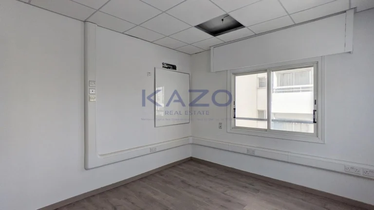 358m² Office for Sale in Agioi Omologites, Nicosia District