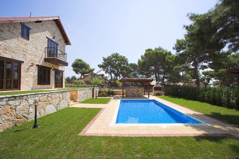 4 Bedroom House for Sale in Souni, Limassol District