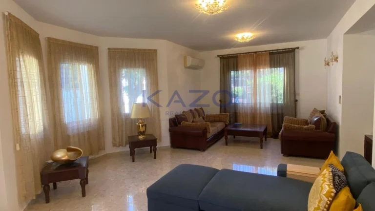 3 Bedroom House for Sale in Agios Tychonas, Limassol District