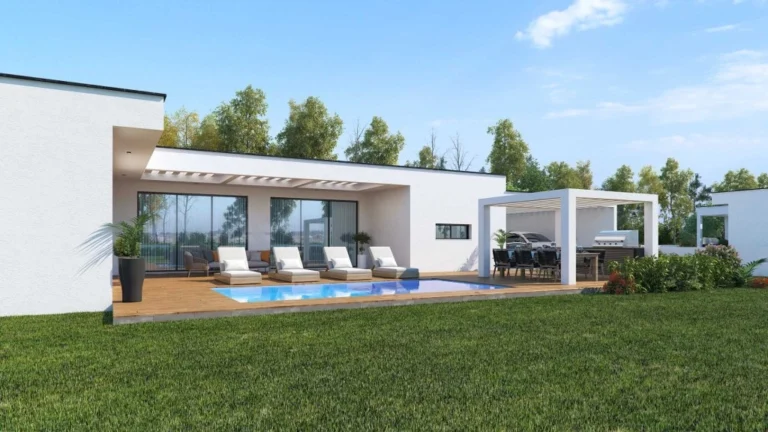 4 Bedroom House for Sale in Pervolia Larnacas