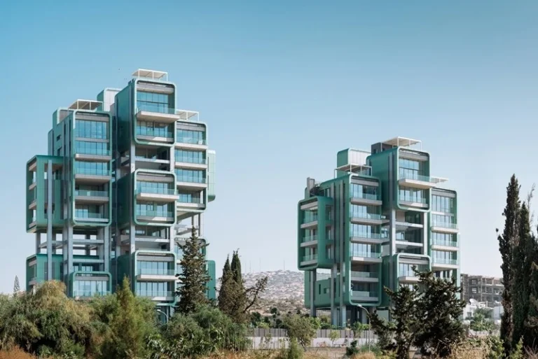 4 Bedroom Apartment for Sale in Agios Tychonas, Limassol District