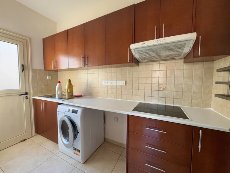 5 Bedroom House for Rent in Limassol – Agios Athanasios