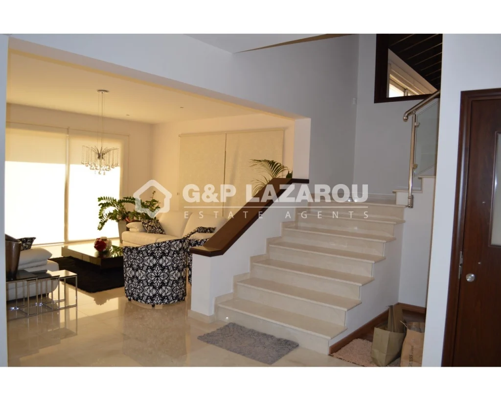 5 Bedroom House for Sale in Limassol – Agios Athanasios