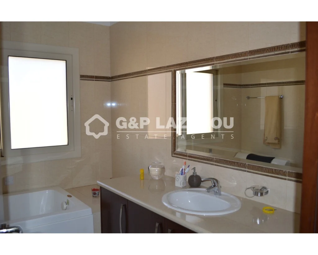 5 Bedroom House for Sale in Limassol – Agios Athanasios