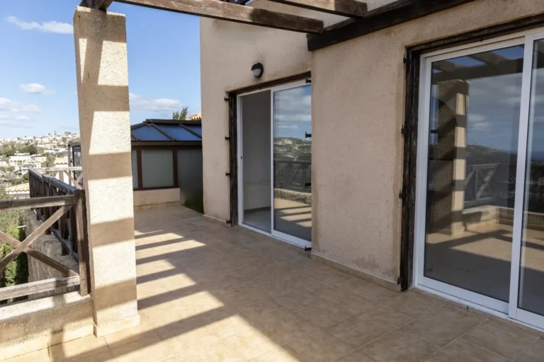 2 Bedroom House for Sale in Tsada, Paphos District