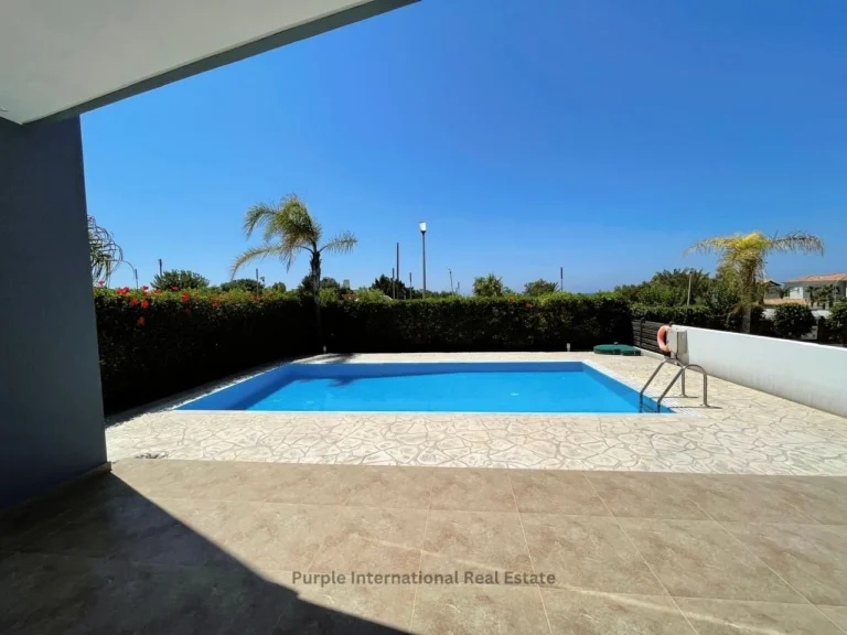 3 Bedroom Apartment for Sale in Pervolia Larnacas
