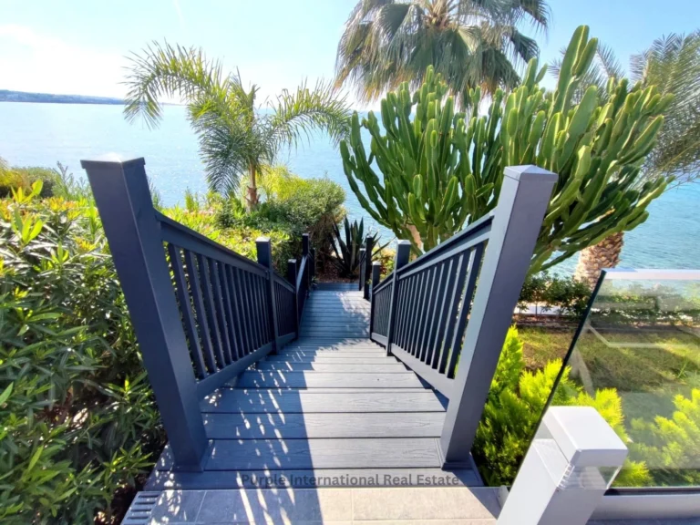 5 Bedroom House for Sale in Coral Bay, Paphos District