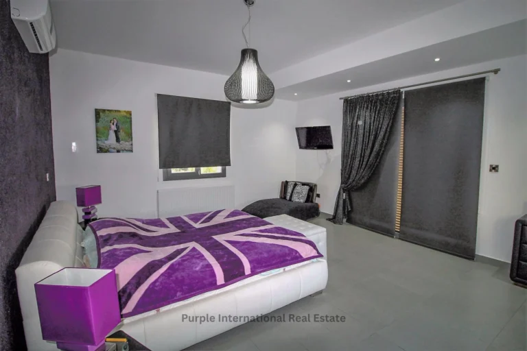4 Bedroom House for Sale in Paphos – Emba