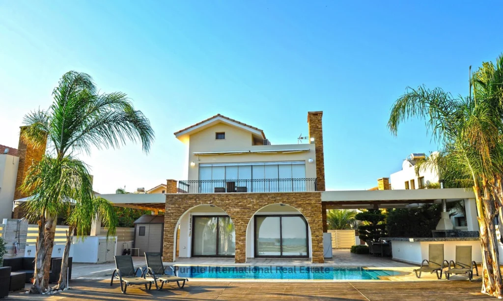 5 Bedroom House for Sale in Famagusta District