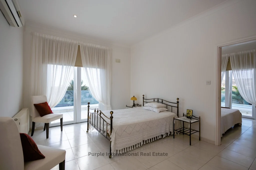 675m² House for Sale in Oroklini, Larnaca District
