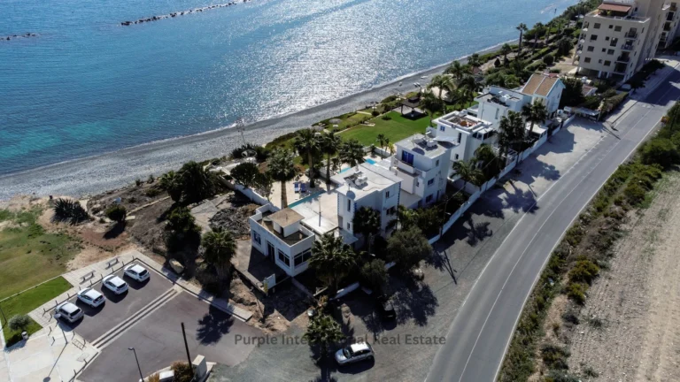 3 Bedroom House for Sale in Zygi, Larnaca District