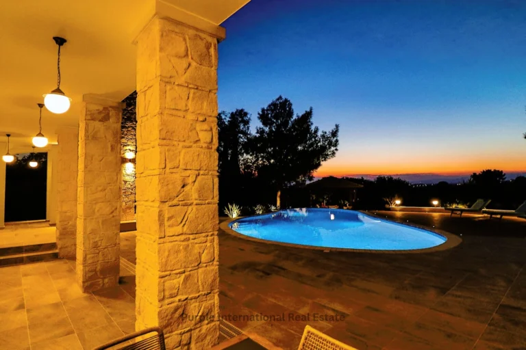 5 Bedroom House for Sale in Aphrodite Hills, Paphos District