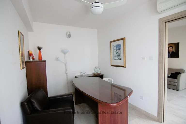 400m² House for Sale in Famagusta District