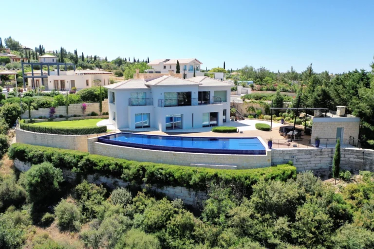 4 Bedroom House for Sale in Aphrodite Hills, Paphos District