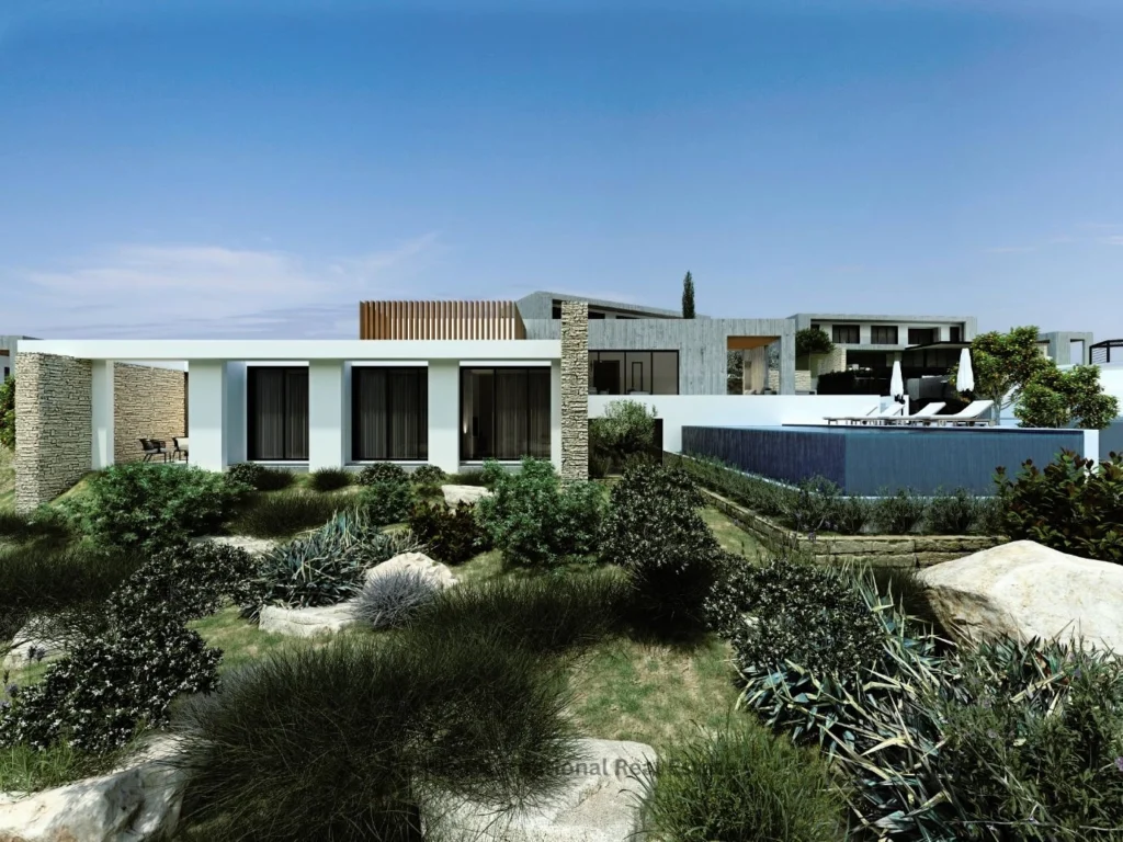 5 Bedroom House for Sale in Sea Caves, Paphos District