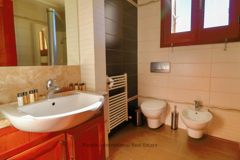 5 Bedroom House for Sale in Aphrodite Hills, Paphos District