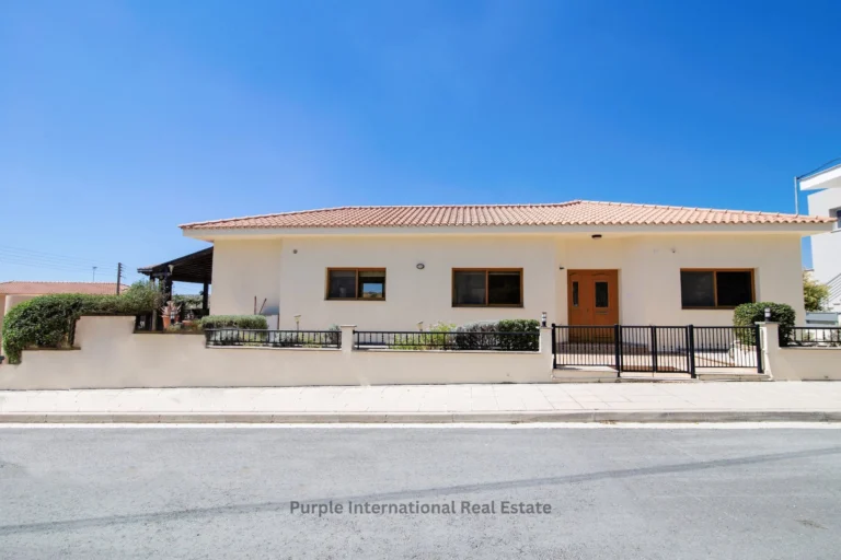5 Bedroom House for Sale in Psematismenos, Larnaca District