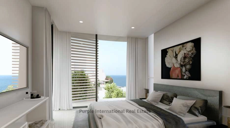 4 Bedroom House for Sale in Chlorakas, Paphos District
