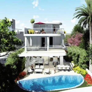 5 Bedroom House for Sale in Chlorakas, Paphos District