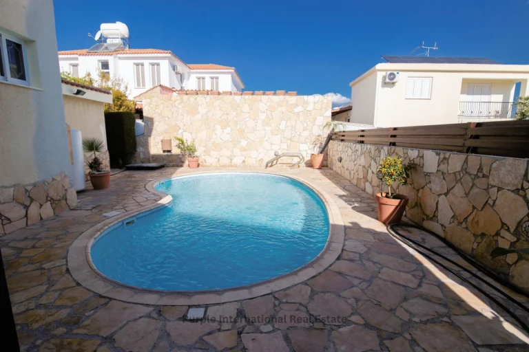 5 Bedroom House for Sale in Tersefanou, Larnaca District