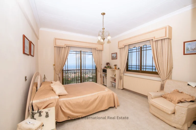 5 Bedroom House for Sale in Tala, Paphos District