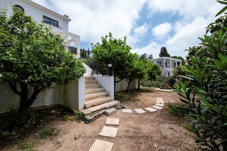 5 Bedroom House for Sale in Tala, Paphos District