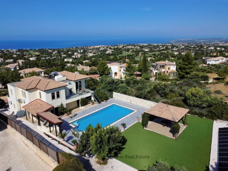 4 Bedroom House for Sale in Aphrodite Hills, Paphos District