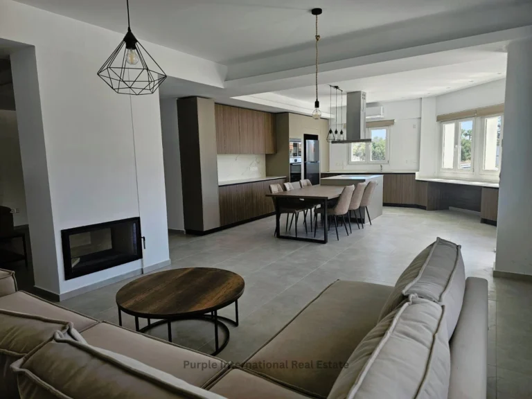 3 Bedroom House for Sale in Pervolia Larnacas