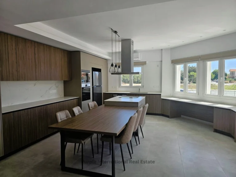 3 Bedroom House for Sale in Pervolia Larnacas