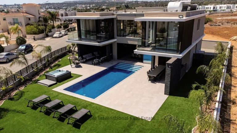 5 Bedroom House for Sale in Pernera, Famagusta District