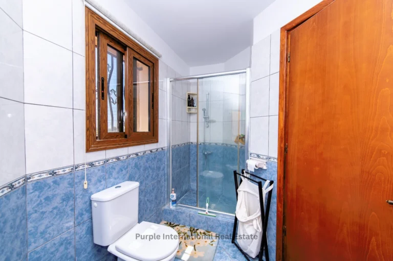 3 Bedroom House for Sale in Sea Caves, Paphos District