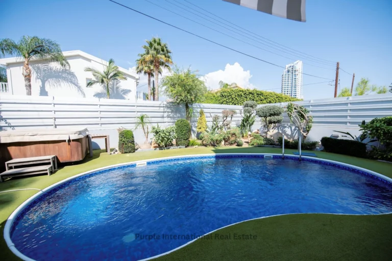 5 Bedroom House for Sale in Germasogeia, Limassol District