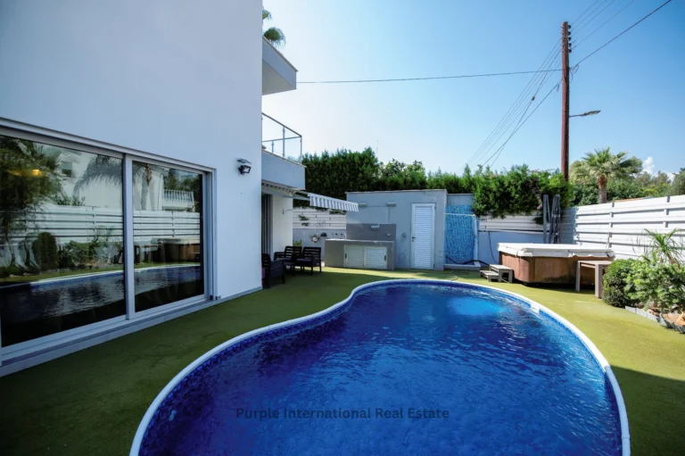 5 Bedroom House for Sale in Germasogeia, Limassol District