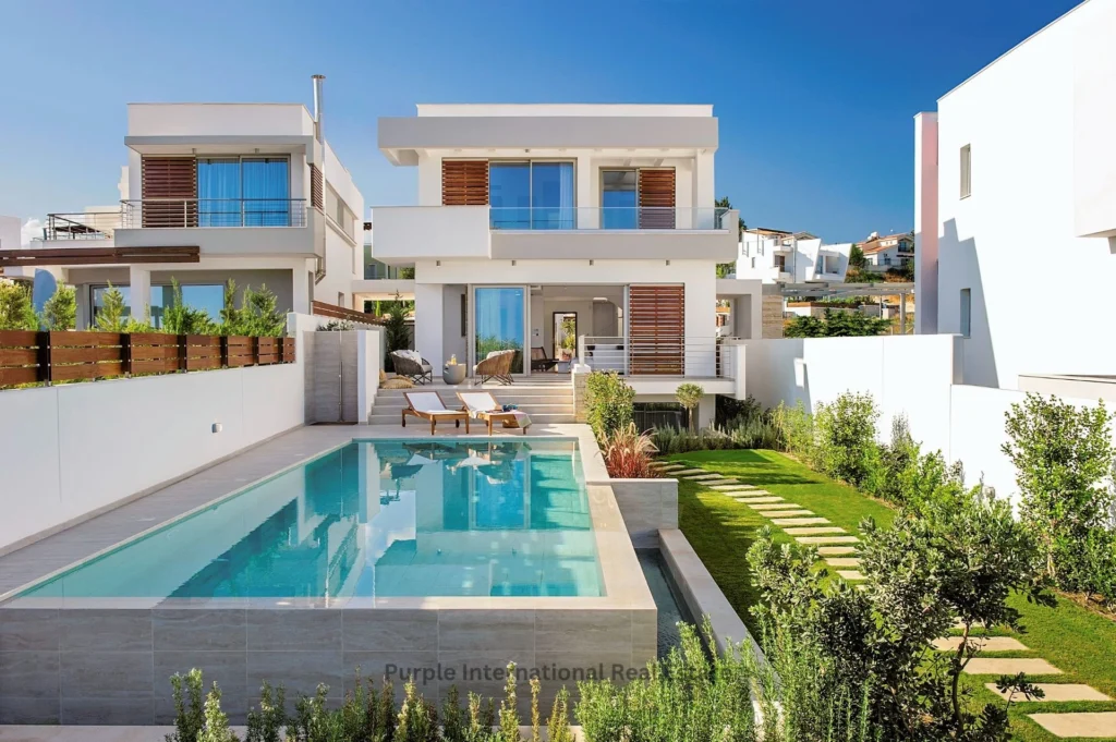 4 Bedroom House for Sale in Latchi (Lakki / Latsi), Paphos District