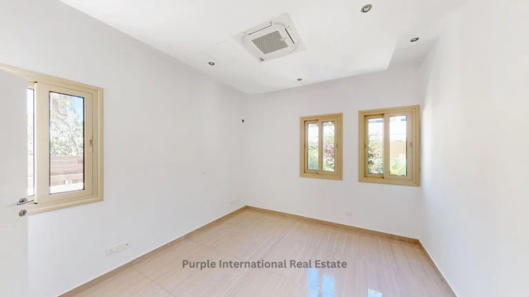 4 Bedroom House for Sale in Kissonerga, Paphos District