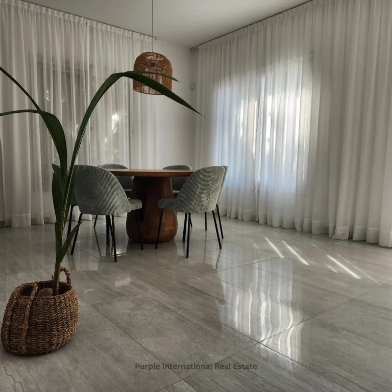 5 Bedroom House for Sale in Kissonerga, Paphos District