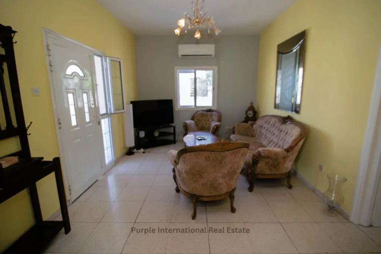 2 Bedroom House for Sale in Oroklini, Larnaca District