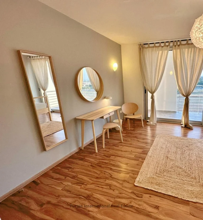 5 Bedroom House for Sale in Aradippou, Larnaca District