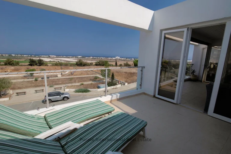 2 Bedroom Apartment for Sale in Oroklini, Larnaca District