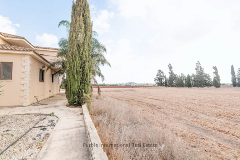 5 Bedroom House for Sale in Liopetri, Famagusta District